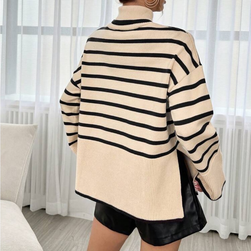 Dark brown / cream Striped Turtleneck oversized Sweater - Picture 2 of 3
